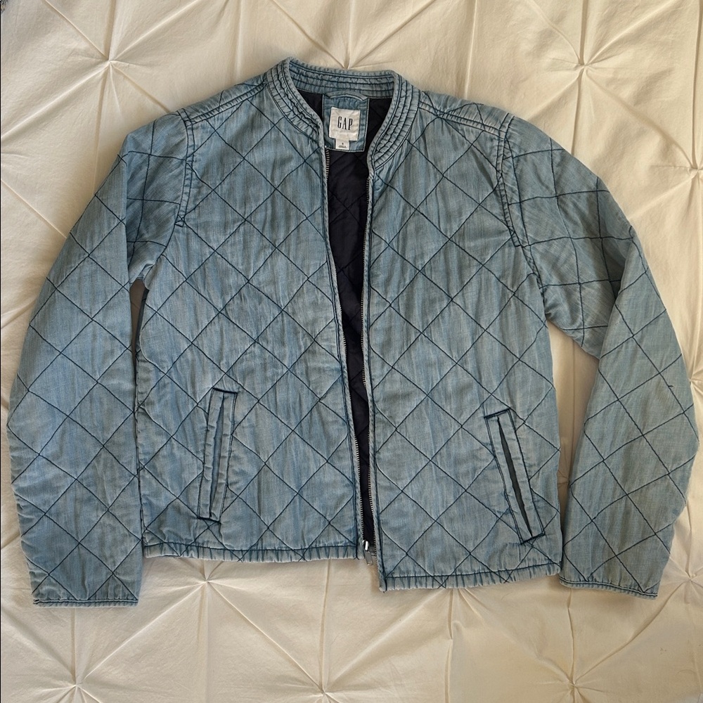 Gap Quilted Lightweight Jacket - Small - image 2
